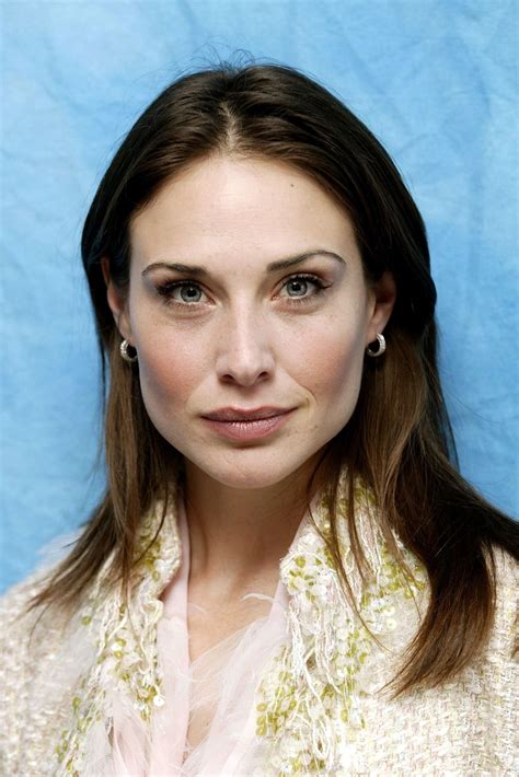 1,935 Claire Forlani Photos & High Res Pictures